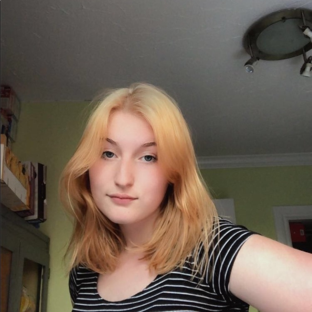 Meet your Posher, Abigale